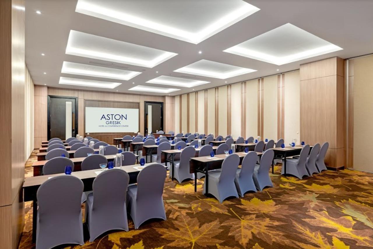 Aston Gresik Hotel & Conference Center Eksteriør bilde