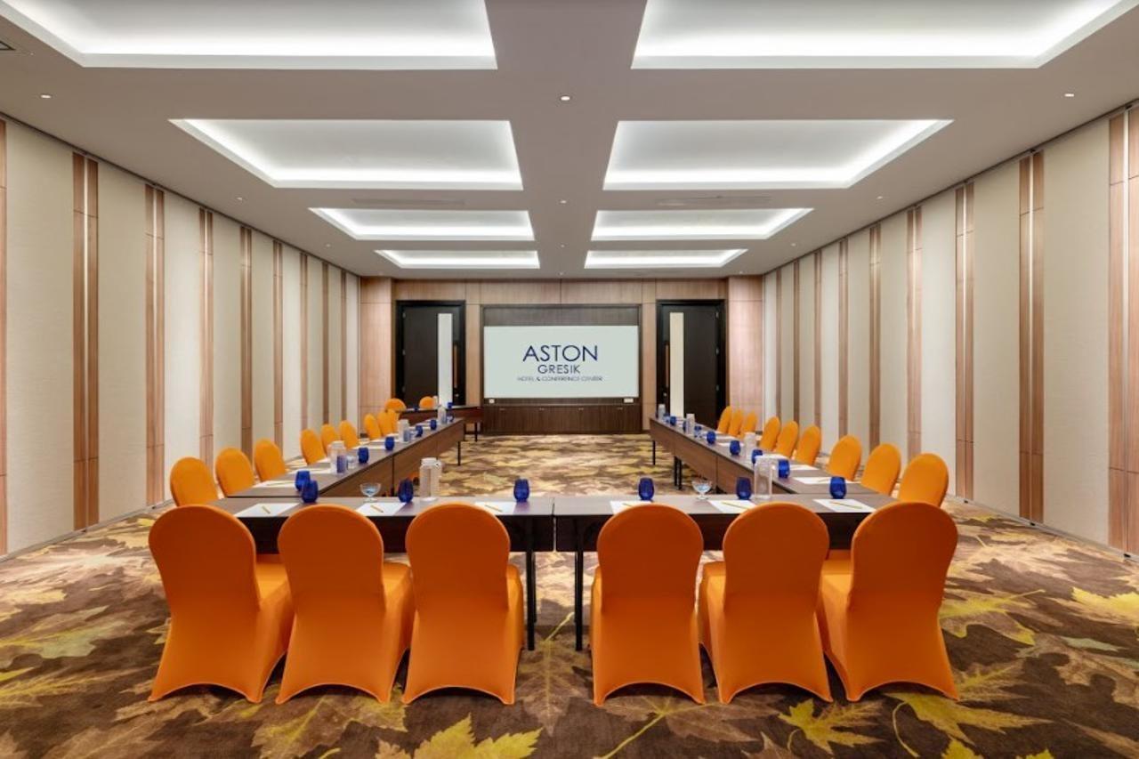 Aston Gresik Hotel & Conference Center Eksteriør bilde